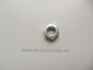 Гайка корзины сцепления Минск (левая резьба).