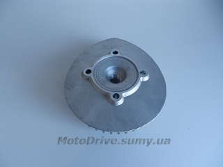 Головка цилиндра Д6 / Д8.