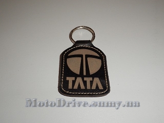 Брелок для ключів Tata