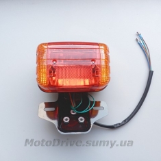 Стоп сигнал (в сборе) с желтыми поворотами.