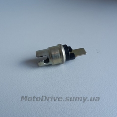 Патрон лампи щиток приладів.